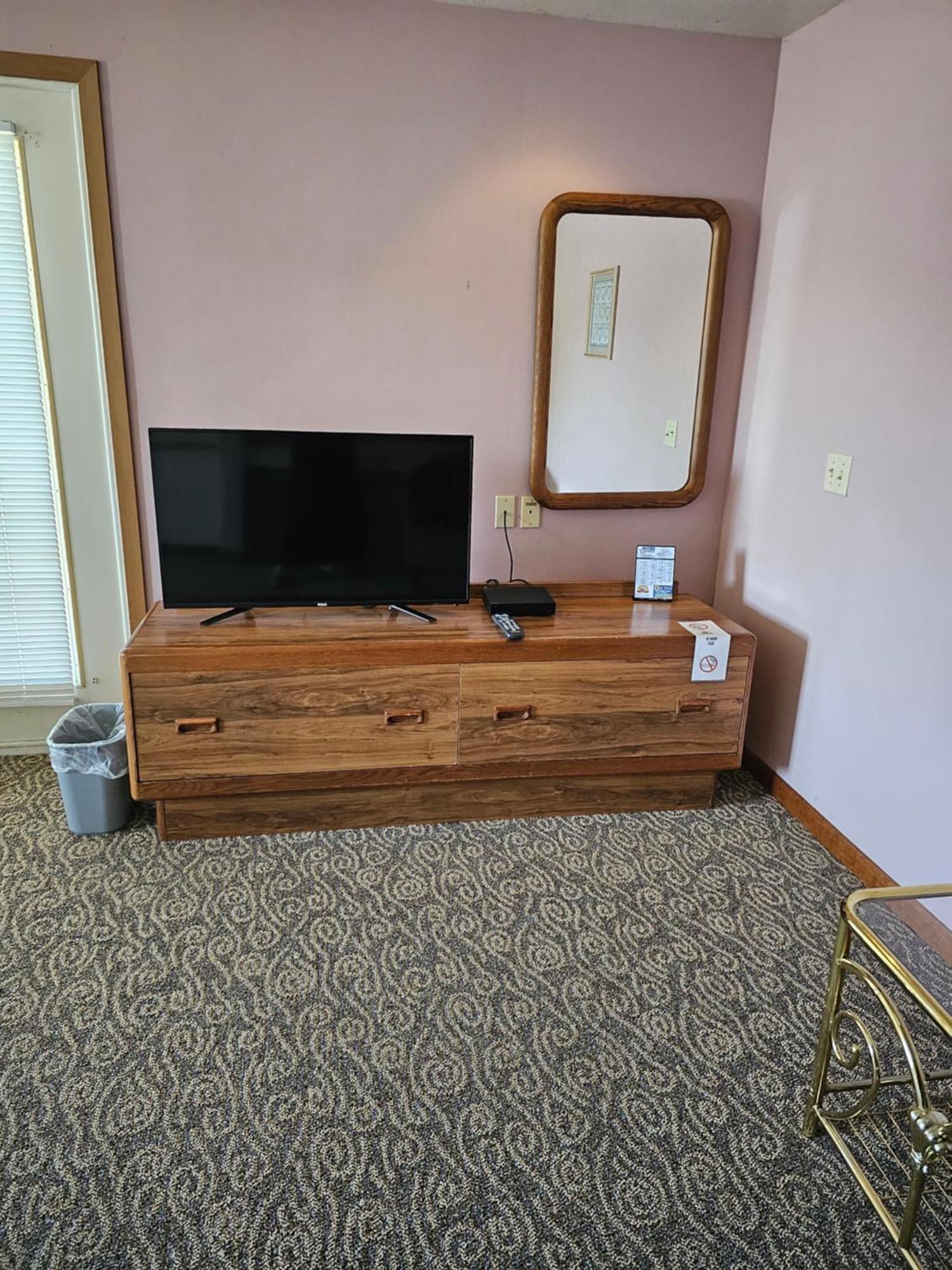 Travelodge By Wyndham Mackinaw City Exterior foto