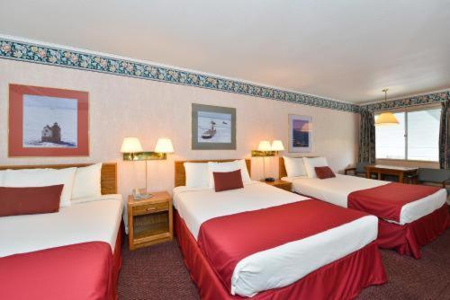 Travelodge By Wyndham Mackinaw City Quarto foto