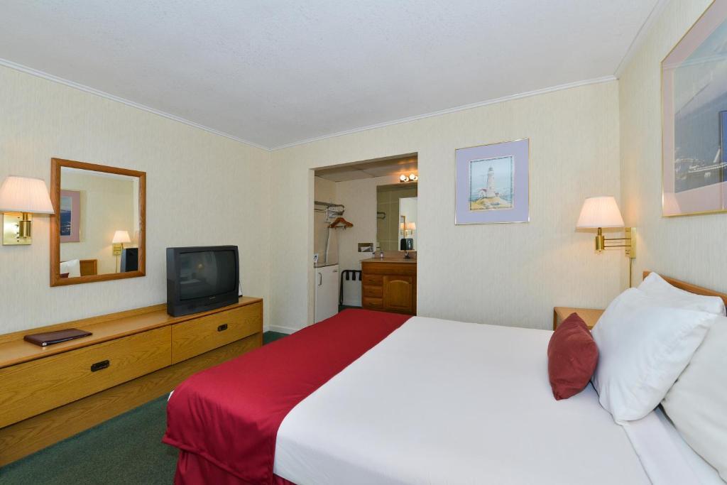 Travelodge By Wyndham Mackinaw City Quarto foto